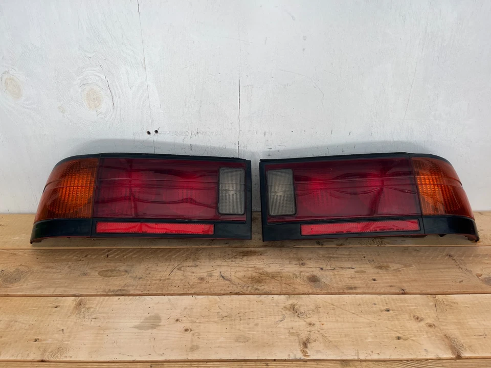 89-91 Mazda RX7 CONVERTIBLE LUZ TRASERA IZQUIERDA Y DERECHA JUEGO DE LUCES TRASERAS OEM Foto 2 de 4