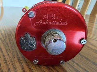 ABU Ambassadeur 5000 Vintage Fishing Reel Sweden. Red. 4 Screw