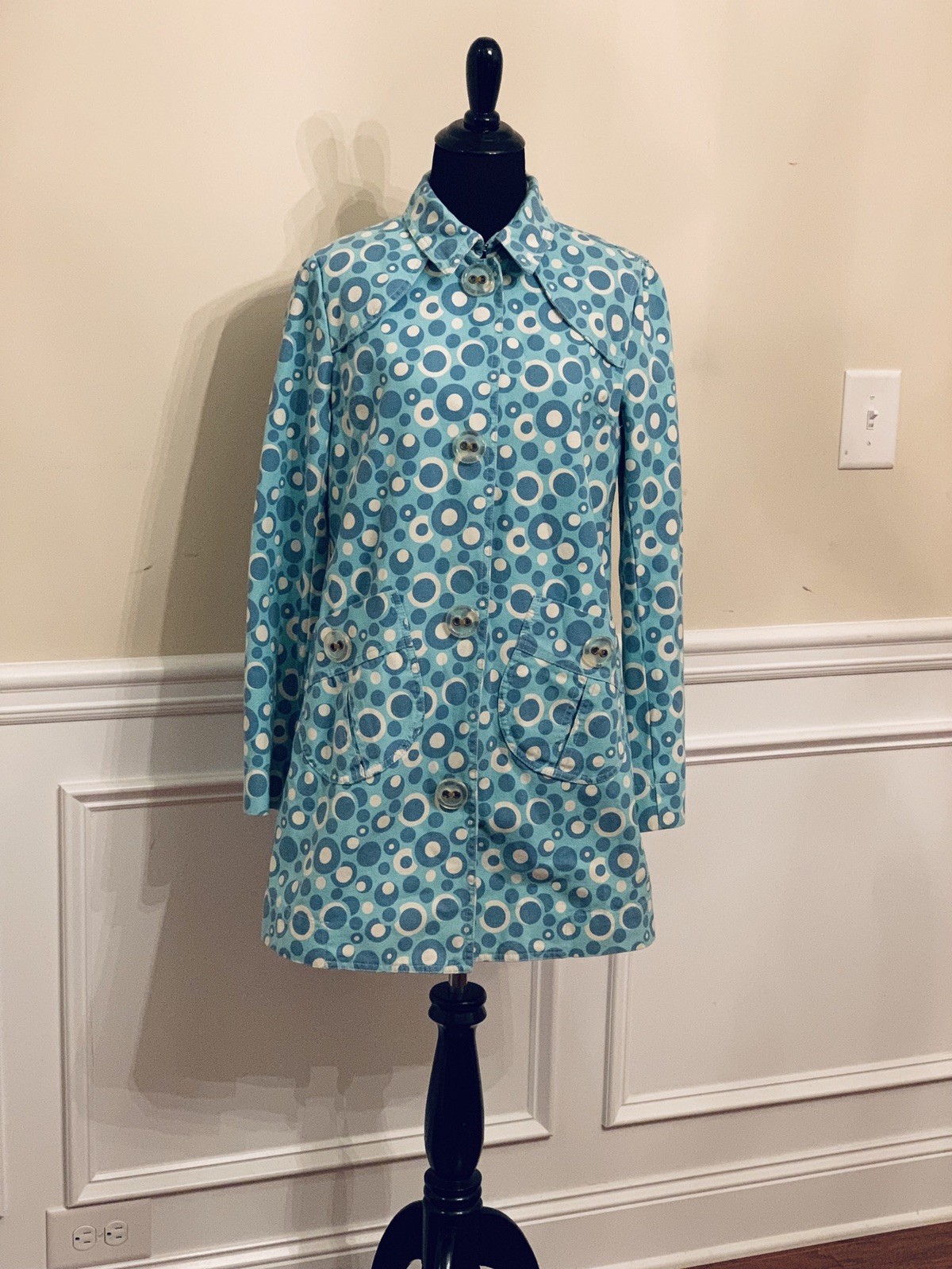 MARC JACOBS blueE White bluee Circles Print Oversize Snap Buttons Coat Small MARC JACOBS blueE White bluee Circles Print Oversize Snap Buttons Coat Small