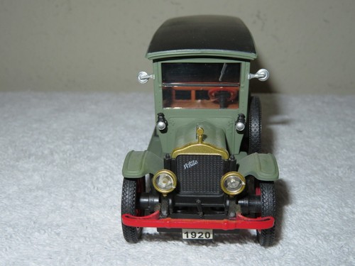 U.S.ARMY 1920 WHITE DELIVERY VAN SIGNATURE 1:32 OPENING HOOD & REAR - Picture 4 of 10