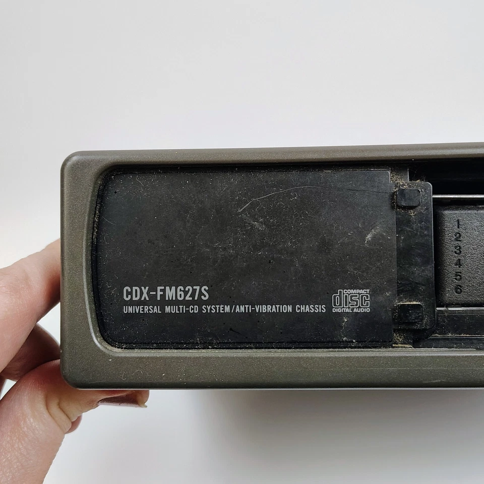 Pioneer 6 Disc cdx-fm627s Universal Multi CD System With Anti-Vibration Chassis - Image 3 of 4