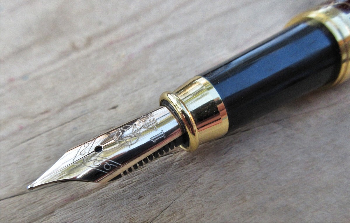 DUKE 2000 螺鈿 万年筆 ペン先　14K DUKE 2000 螺鈿 万年筆 ペン先 14K