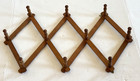 Vintage Wooden 10 Peg Expandable Hanging Rack Accordion Folding Primitive Rustic