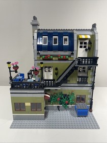 LEGO Creator Expert: Parisian Restaurant (10243) Retired 