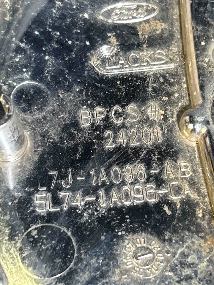 Fits 2003-2006 Lincoln Navigator 18in Wheel/Rim Center Cap OEM:5L741A096CA Foto 3 de 4