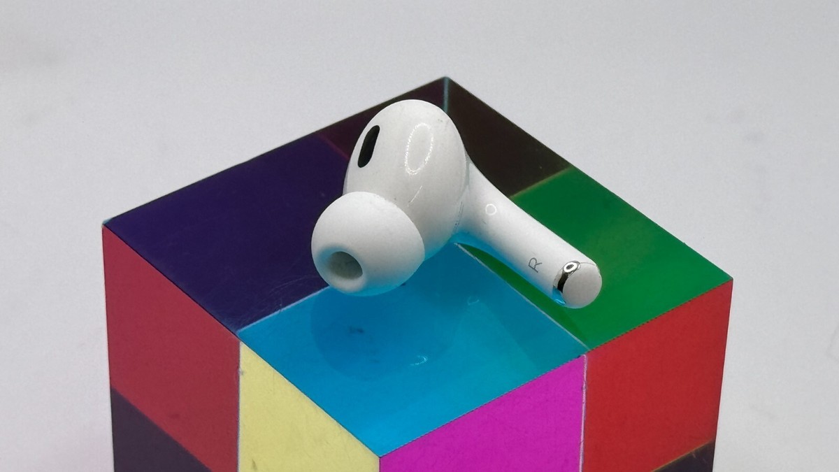 Apple AirPods Pro 2nd Generation USB-C OEM Replacement Right Side