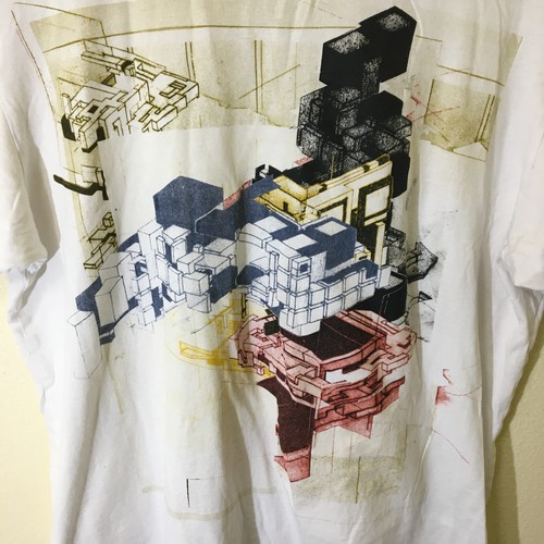 UNIQLO CREATIVE T SHIRT XL USA MEDIUM White 2007 AWARD Winner VERY RARE - Picture 2 of 12