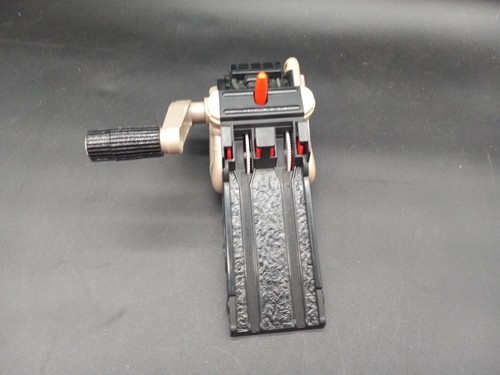 2002 Hot Wheels Crank 'Em Side By Side Motorcycle Launcher Black Silver Mattel - Picture 2 of 6