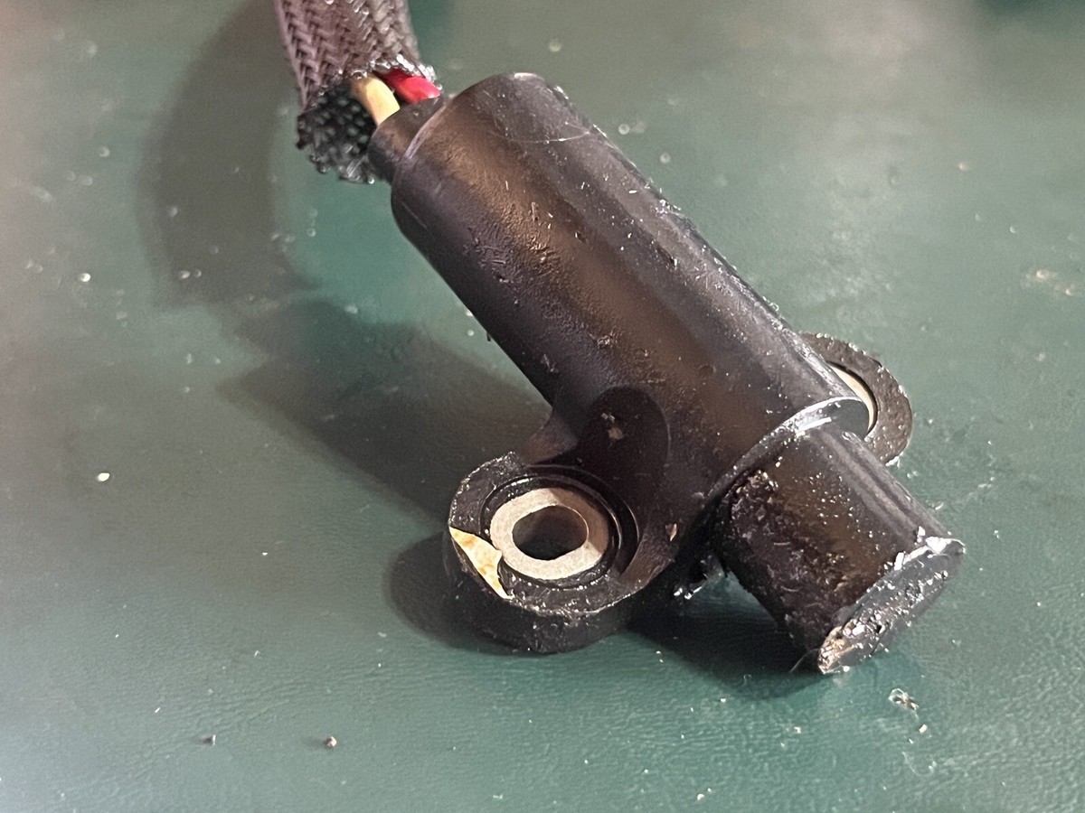 40 50 60 hp Mercury EFI 8M0082988 crank positioning SENSOR
