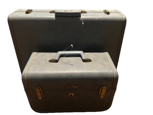 Vintage 1950 Taperlite  Hard Shell Blue Gray Vinyl Luggage Set Locking 2 (no Key