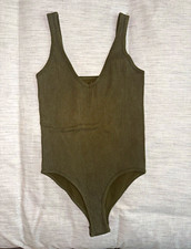 OLIVE green Women's Green Solid Ribbed V-Neck Sleeveless Stretch Bodysuit S