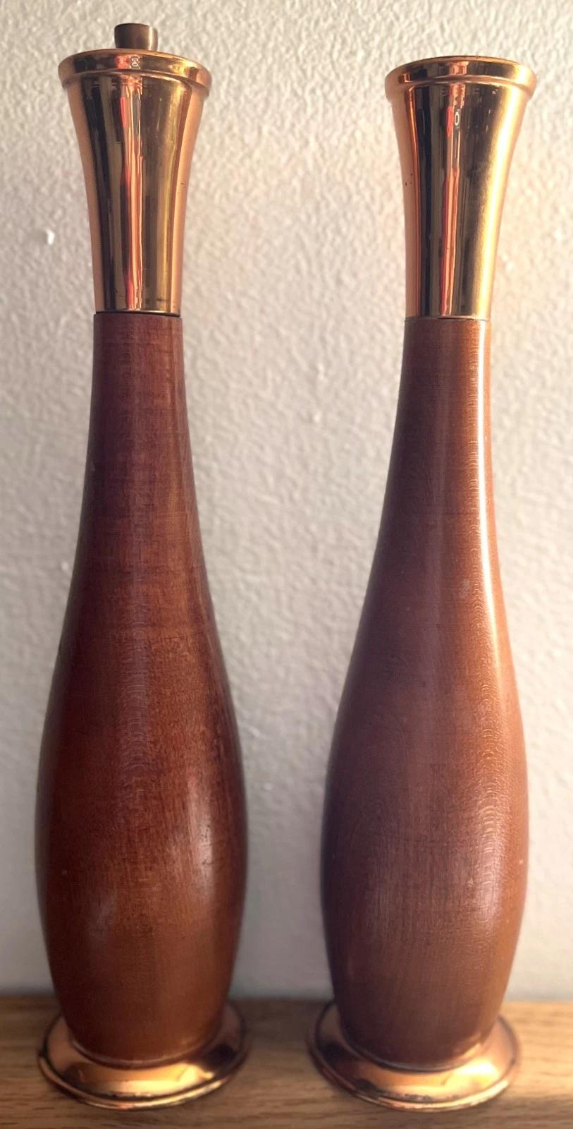 Vintage Verity Southall Salt Shaker & Pepper Mill Grinder/Made in England