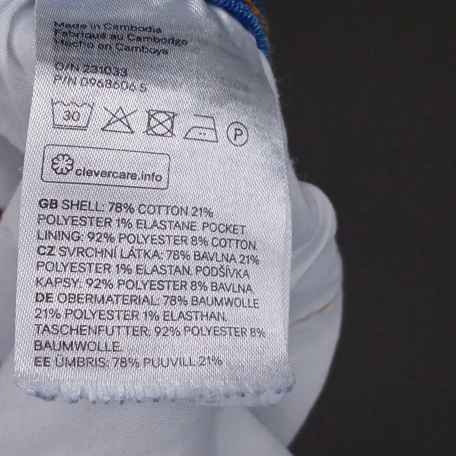 H&M womens high rise mom shorts size 10 stretch light wash blue cuffed denim thumbnail 4