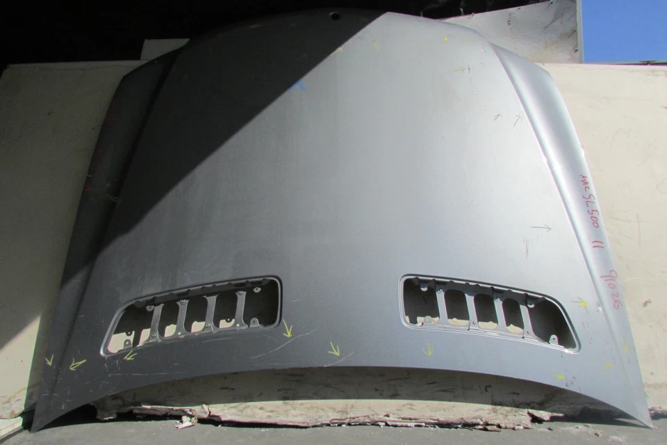 Mercedes Benz W221 S400 S600 S63 AMG 2007-2013 montaje de panel de capó gris OEM Foto 4 de 4