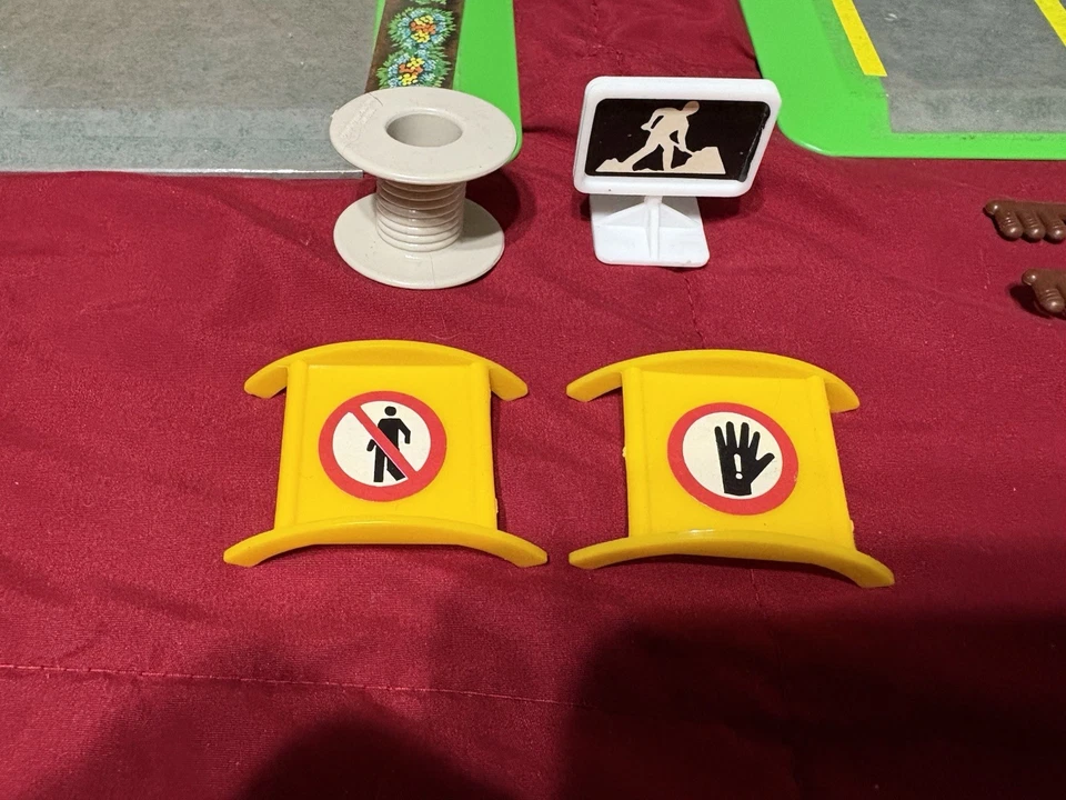 老式Tonka Bell Systems建筑玩具套装带盒 — 第 3/4 张图片