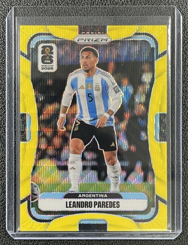 LEANDRO PAREDES 2026 PANINI PRIZM WORLD CUP #7 FLUORESCENT YELLOW WAVE 102/180