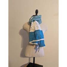NWT prAna 100 cotton blue and lace scarf