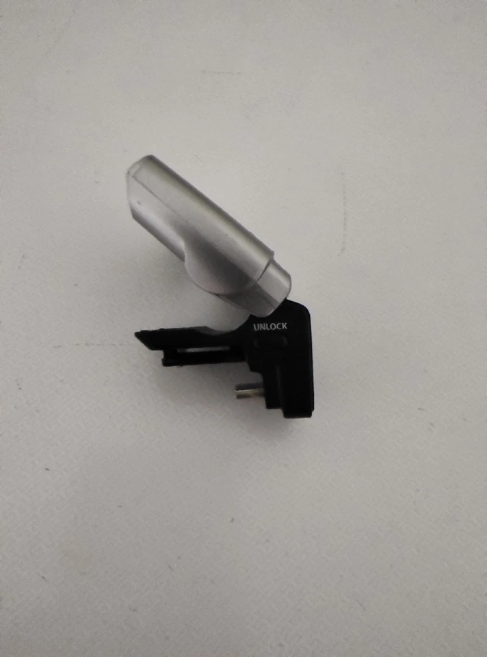 Olympus FL-LM1 Flash for PEN E-PL3, E-PL5, E-PL6, E-PL7, E-PL8, E-PM1, E-PM2 - Image 3 of 4