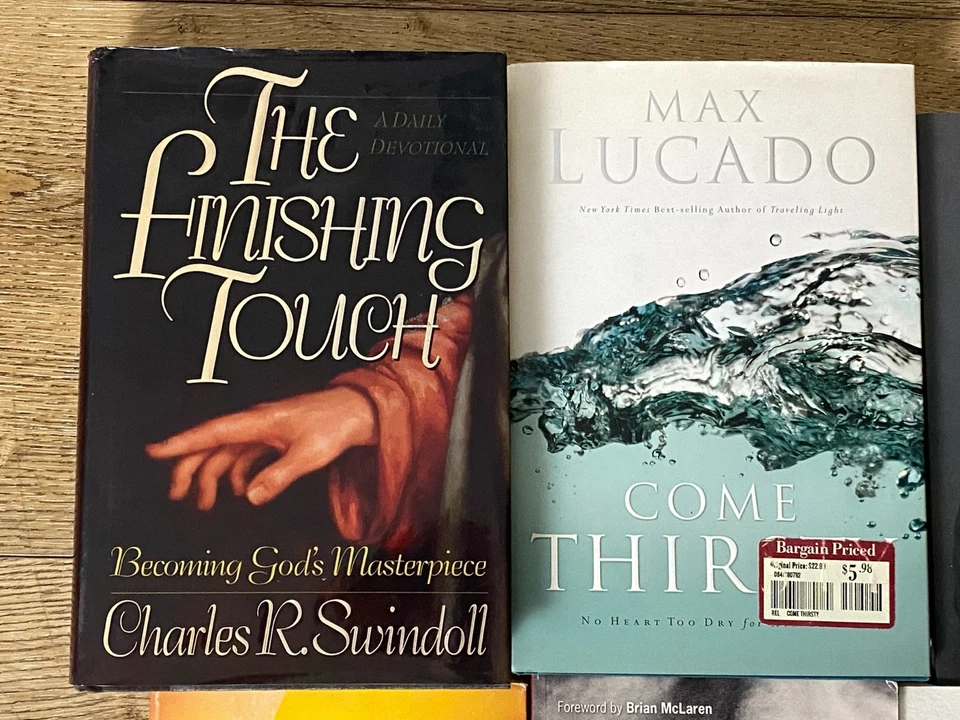 Lot of 9 Christian Daily Devotional Hardbacks Bible Study Books Prayers Gifts — 第 2/4 张图片