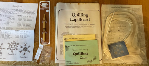 Vintage Quilling Lap Board and Snowflakes Kit