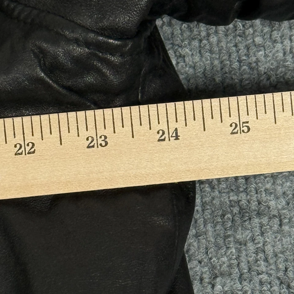 Excelente Chaqueta de Cuero para Hombres XL Acolchada Forrada Bolsillos con Cremallera Clásica Extra Grande Foto 4 de 4