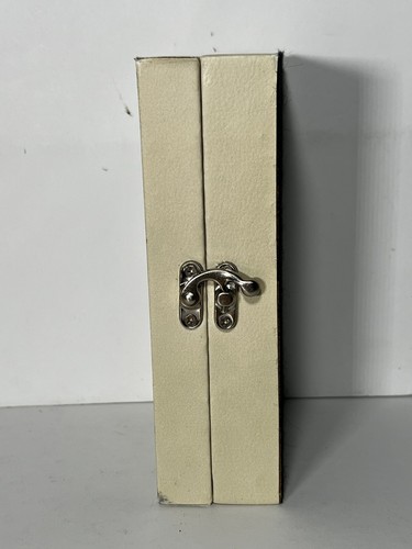 Nintendo Gameboy Type Jewelry Box (not Actual Game boy) Stash Box - Picture 2 of 11
