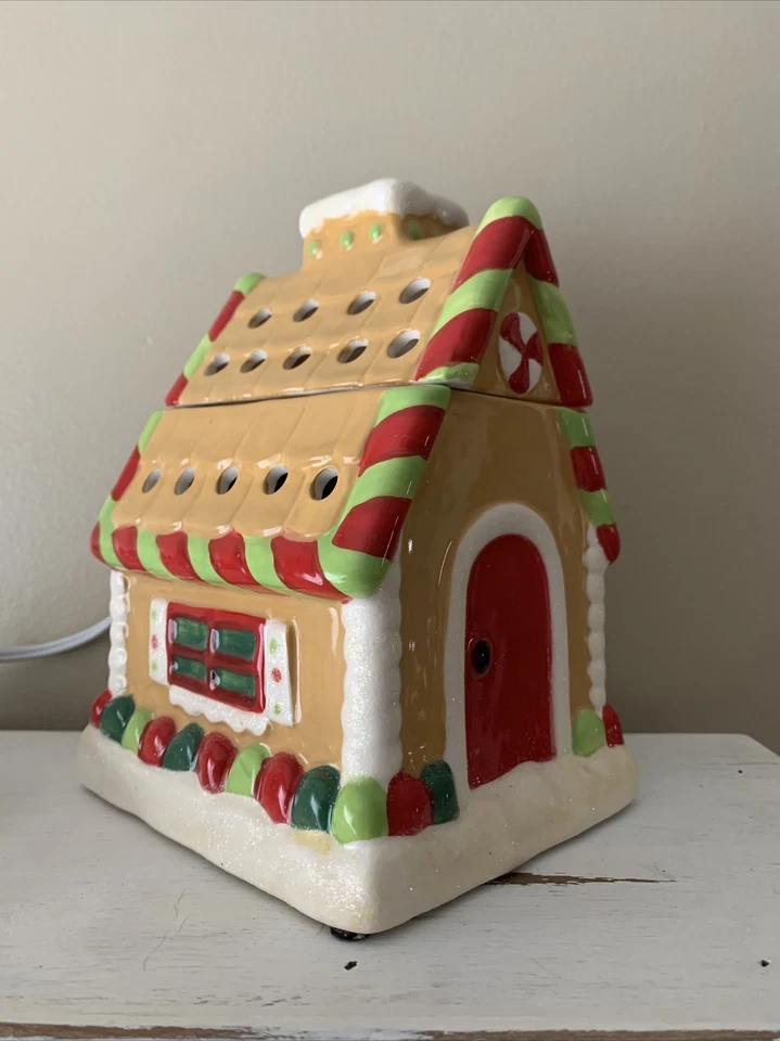 LIGHTED Gingerbread House Tart Melt Warmer Ceramic Fit Yankee Candle 9” ❤️tb5m Foto 2 de 4
