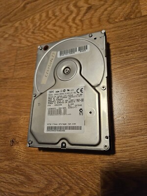 IBM DHEA-38451 8.4GB 3.5'' 5400 RPM IDE HDD