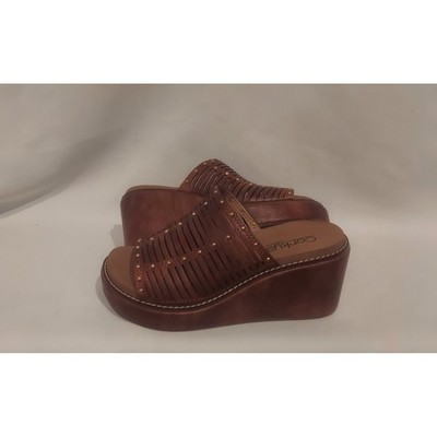 Corkys Womens Bourbon Much Better 2.5'' Wedge Slip-Ons Sandals Studs Size 6 NWOT