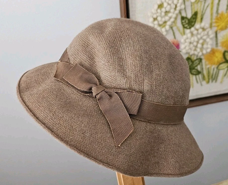 Fur Cloche Vintage Hats for Women for sale | eBay display picture 1