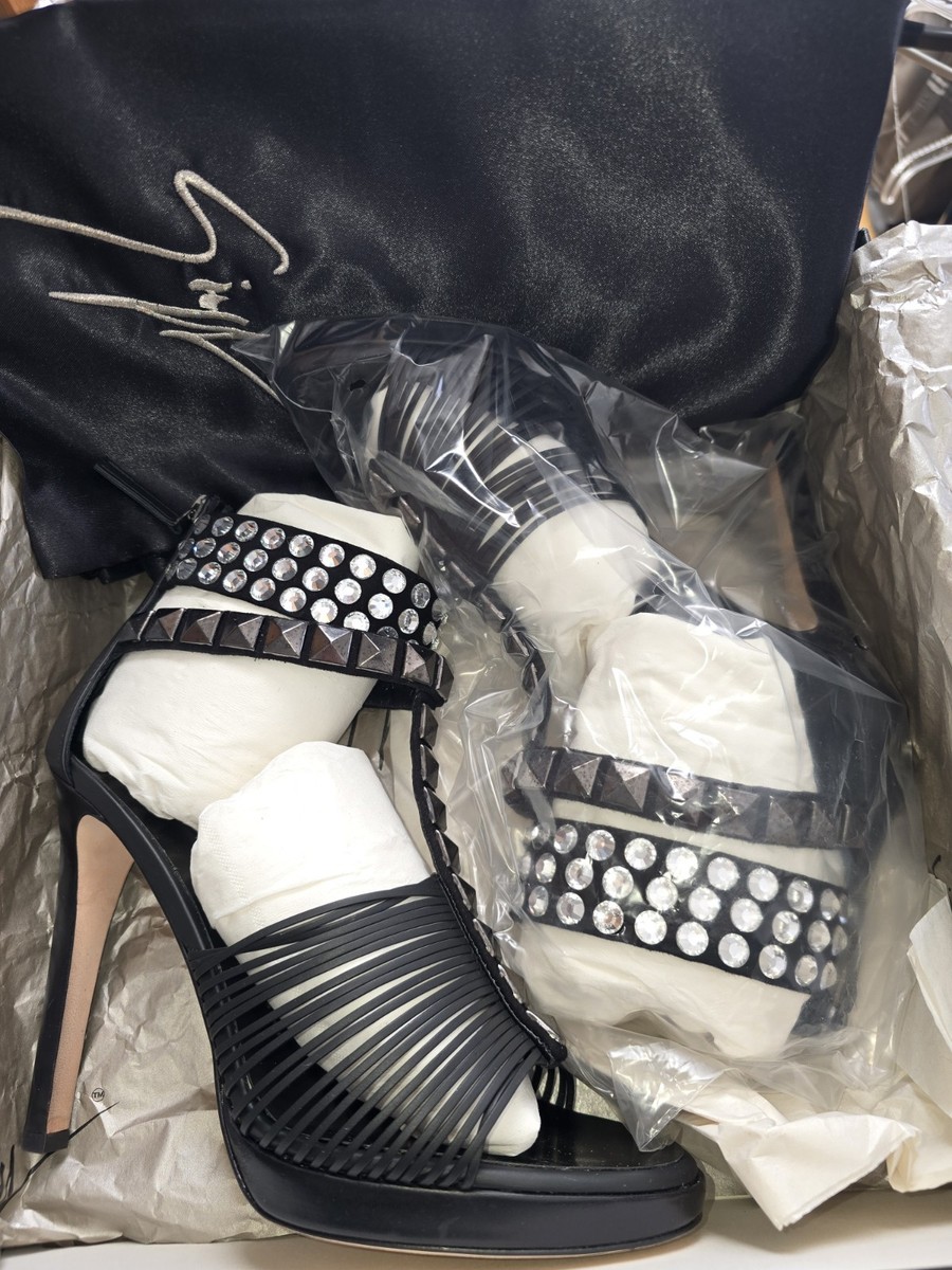 Giuseppe ZANOTTI open-toe shoes JEWELED cuff STUDDED T-strap back