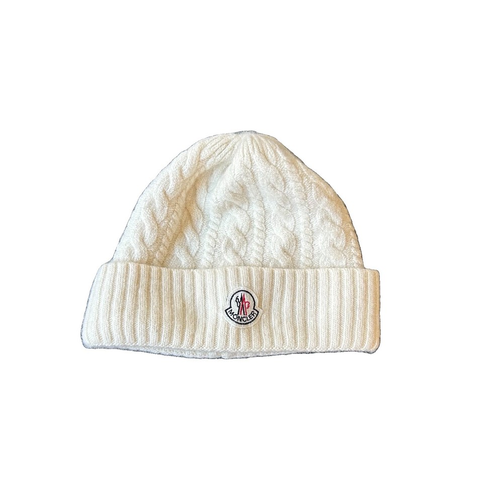 Moncler Cable Knit Beanie Cream White 100% Wool Logo Patch Unisex