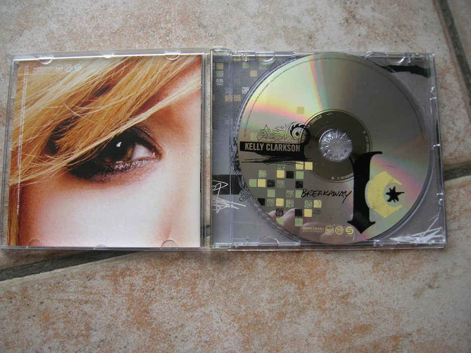 CD audio KELLY CLARKSON BREAKAWAY  (D6) - Photo 2/3