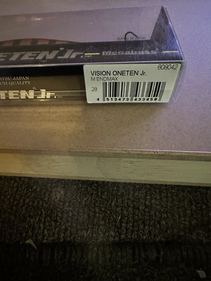 Lote de 4 Megabass Vision 110 e 1 Vision 110 jr - Imagem 2 de 4