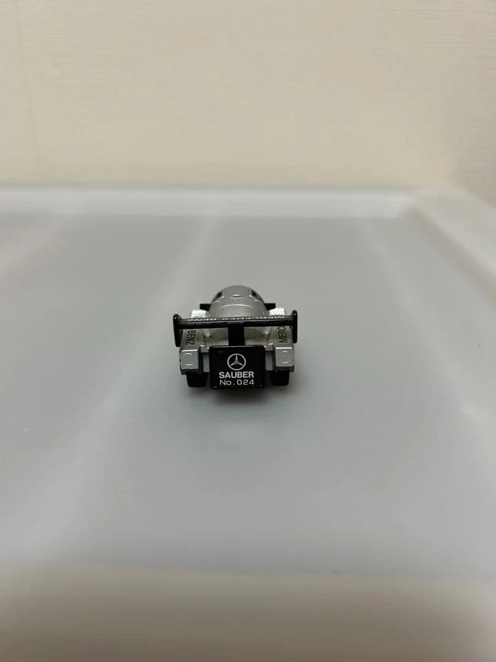 Mercedes Benz Sauber Choro Q Foto 3 de 4
