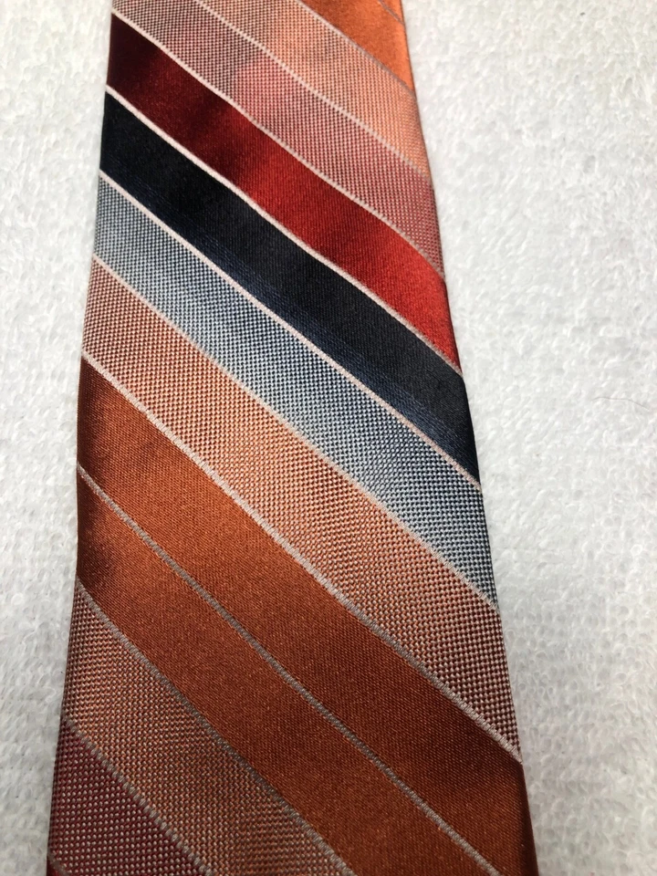 MADISON MENS TIE RED ORANGE BLACK GRAY 4 X 59 NWOT Foto 3 de 4