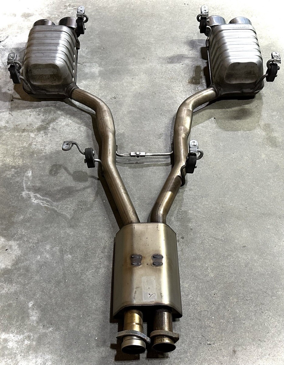 ?Mercedes-Benz SLK 55 AMG R171 2005-2010 OEM Muffler Resonator 