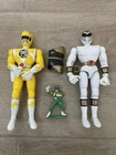 Vintage Mighty Morphin Power Rangers White Ranger Figure 1993 Bandai Yellow Lot