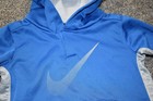 E7 24M Boys NIKE Dri-Fit Blue Gray Pullover Hoodie Hooded Sweatshirt Shirt — photo 2
