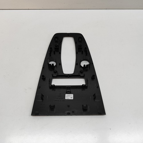Audi Q4 SUV F4B Center Konsole Trim 89A864261A Elektrizität 210KW 2024 31094347 - Bild 4 von 7