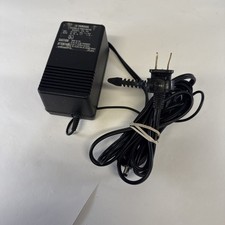 OEM Original Genuine Yamaha External AC Adapter Power Supply PA-40 10V 18W