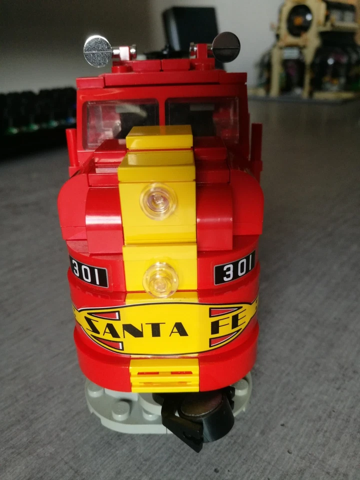 LEGO® Trains 10020 Eisenbahn 9V Santa Fe Super Chief - Gebraucht, mit OBA - Bild 2 von 4
