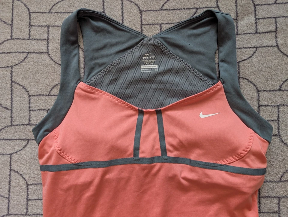 ● RARA CAMISETA SIN MANGAS DE TENIS MARIA SHARAPOVA WTA FINALS 2012 NIKE PARA MUJER S ● Foto 3 de 4