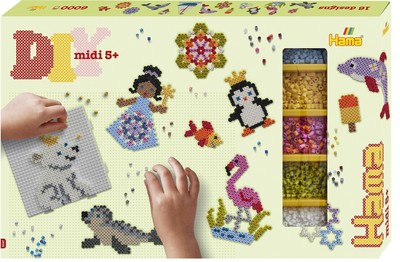 HAMA - gift box approx. 6,000 beads 3 plates (383047)