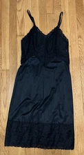 Vintage Vanity Fair 34 Black Full Slip Nylon Lace Trim USA Sexy Cam Lingerie