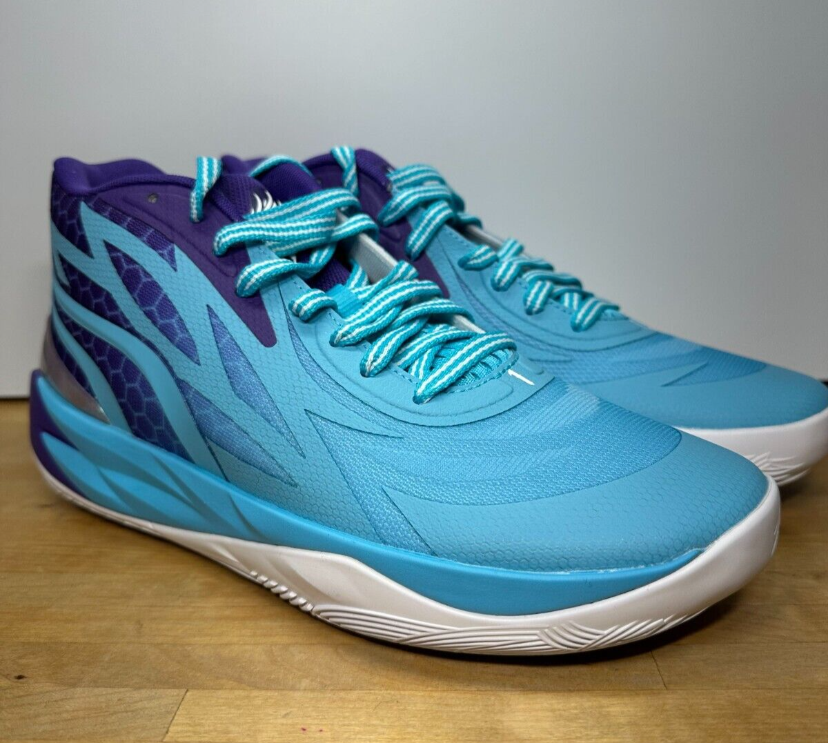 Puma Lamelo Ball MB.02 'Queen City' Hornets Basketball 379779-01
