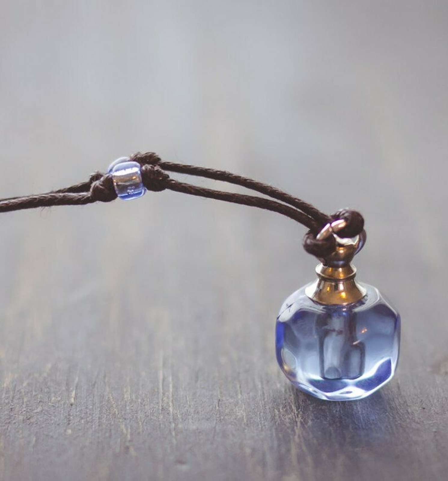 Aromatherapy Diffuser Necklace Blue Glass Vial