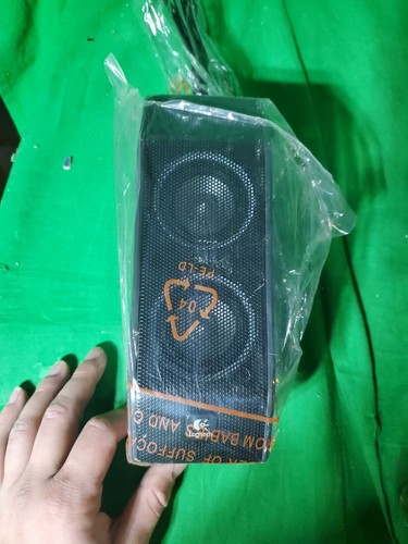 REPLACEMENT Logitech X-540 Original LEFT FRONT Speaker YELLOW Plug **TESTED*** - 第 1/5 張圖片
