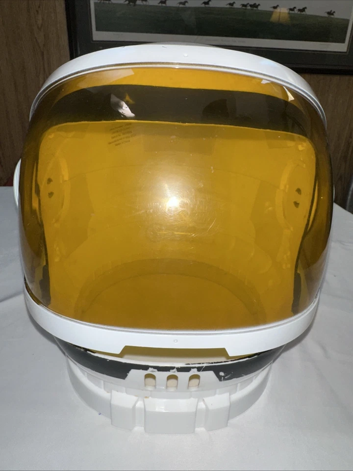 NASA Child Astronaut Helmet Space Kids Costume - Good Condition! - Image 2 of 4
