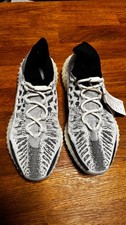 Angebot Adidas Yeezy Boost 350 V2 Zebra Gr. 44 NEU
